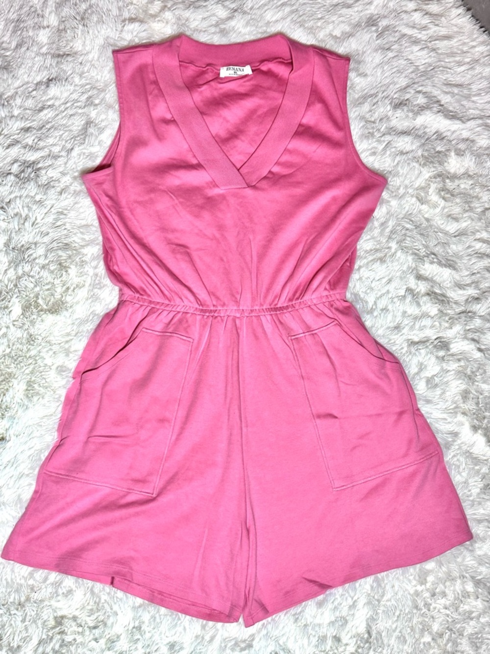 🇺🇸 Sale Zenana- Pink V-Neck Sleeveless Romper
